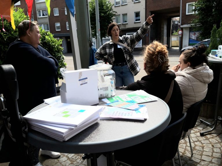 Gespräche über und mit Nachbarschaft.